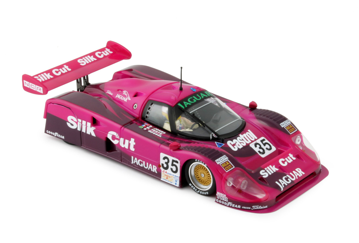 CA13c_Jaguar_XJR12_4